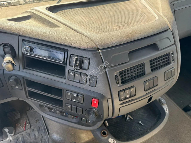 شاحنة DAF 6X2 EURO 6 VDL HOOK 20T