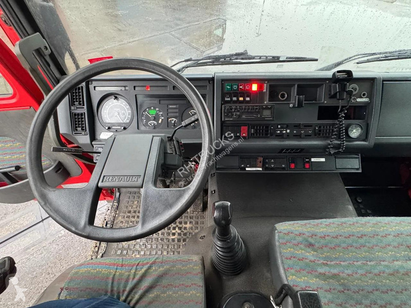 شاحنة Renault 230 4X2 CAMIVA LIFT 1433 HOURS