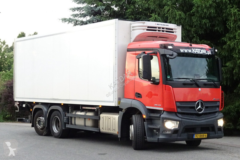 شاحنة Mercedes 2840 syp euro 6 kontener...