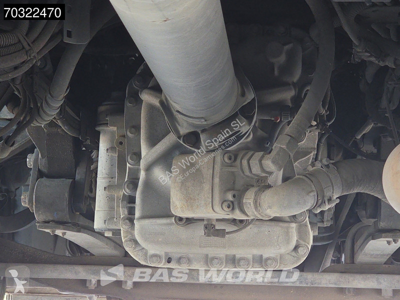 شاحنة Renault C 380 6X2 Grua HMF 4020 6x...