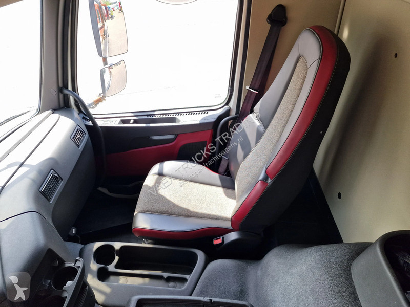 شاحنة Volvo 330 6x2*4 - Skiploader Laxo - Euro...
