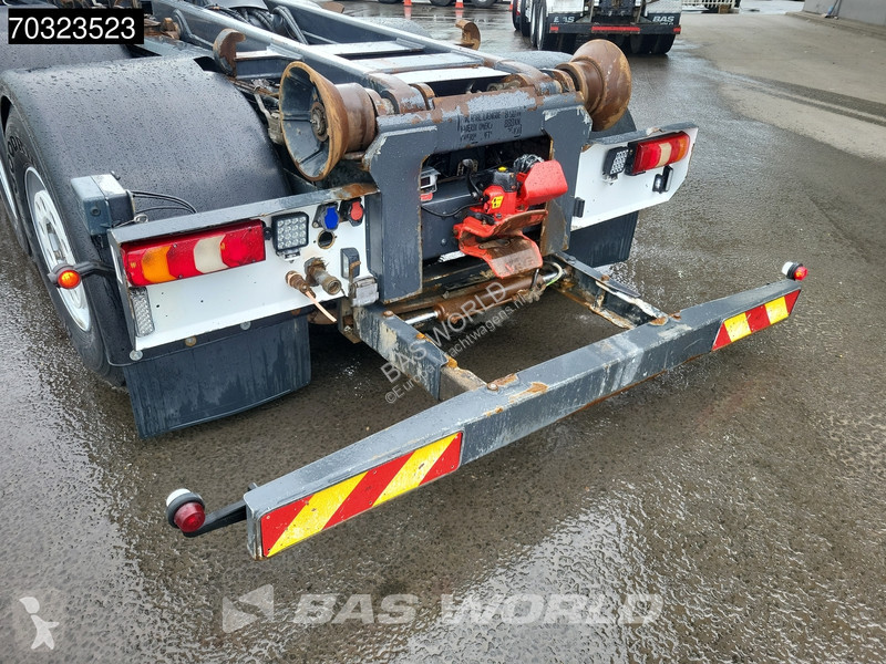 Camion Mercedes 3253 8X4 HIAB XR24ZL59...