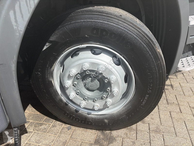 شاحنة Scania P230 + DHOANDIA OADIFT 2000 KG +...