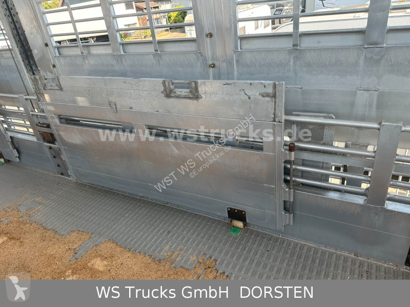 شاحنة Volvo 460 Mega mit Finkl 3 Stock Hubdach