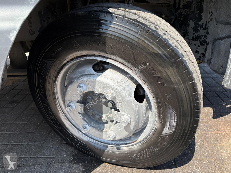 شاحنة Mercedes ATEGO 1116 + 11,610 km + EURO 6