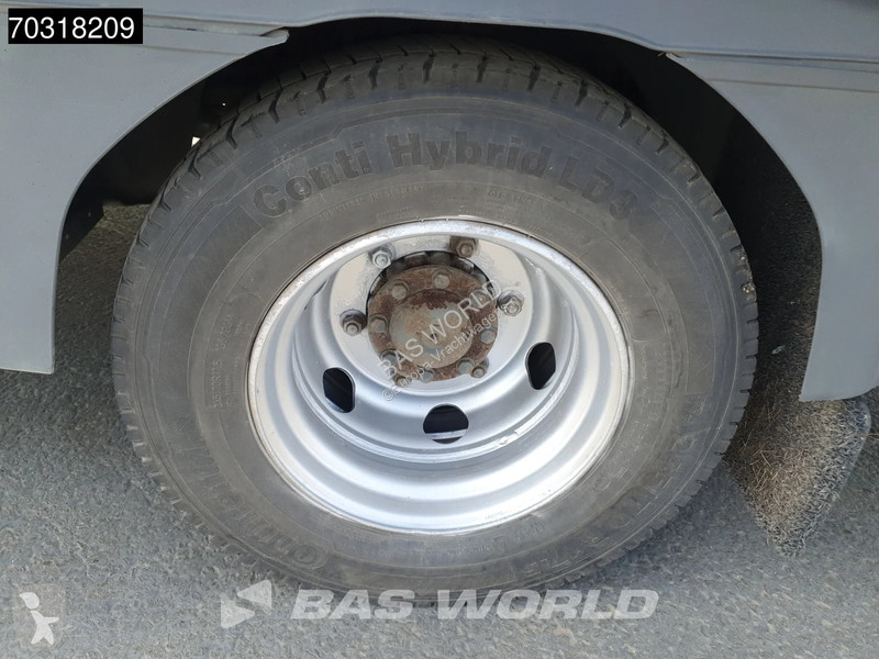 شاحنة Mercedes 1021 4X2 5,20m Box Frigoblock...