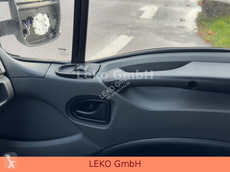 شاحنة Iveco 70C17 Mit Carrier Xr 500