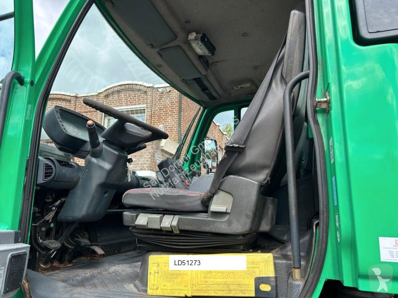 شاحنة Mercedes U400 + HIAB 122E 4x4