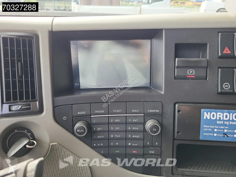 شاحنة Volvo 450  6X2 7,63m Box Retarder Full...