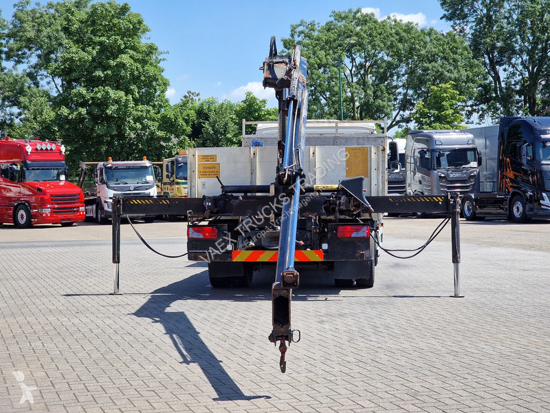 شاحنة MAN 12.210 - HIAB 077 DUO Crane / Grua -...
