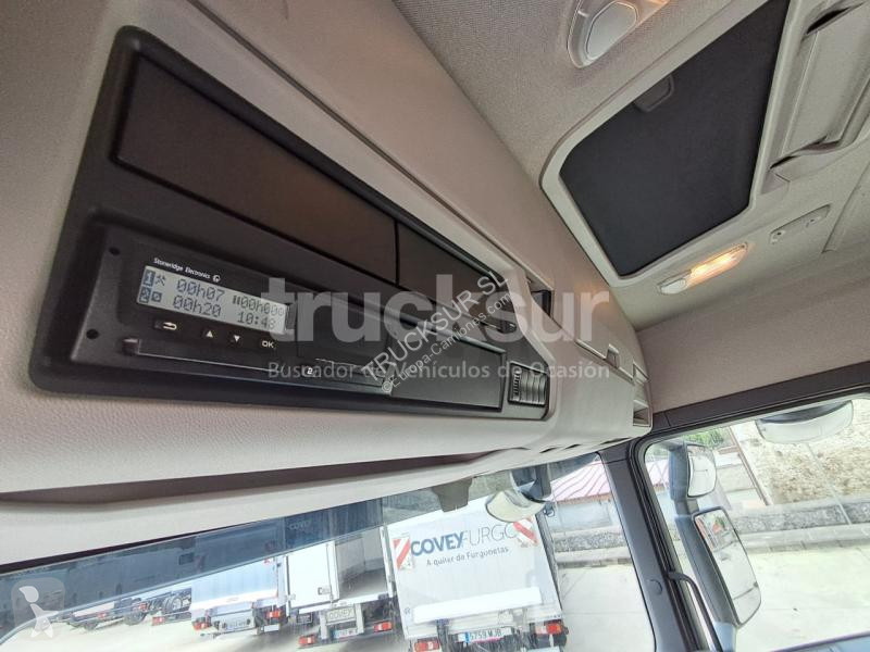 شاحنة Scania ejes 6x2*4 500.26 CHASIS