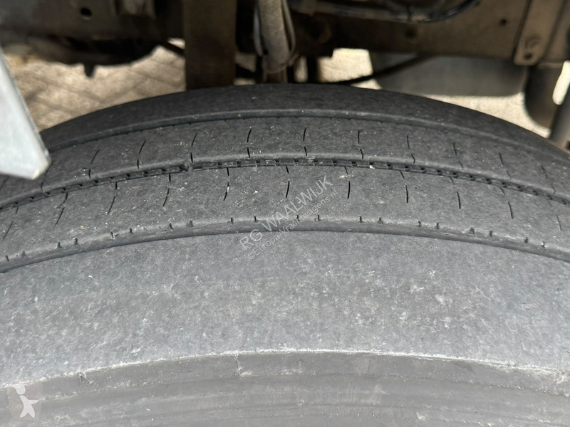 شاحنة Iveco ML120E22