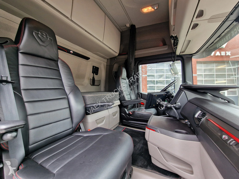 شاحنة Scania R660 V8 NS retarder - full air -...