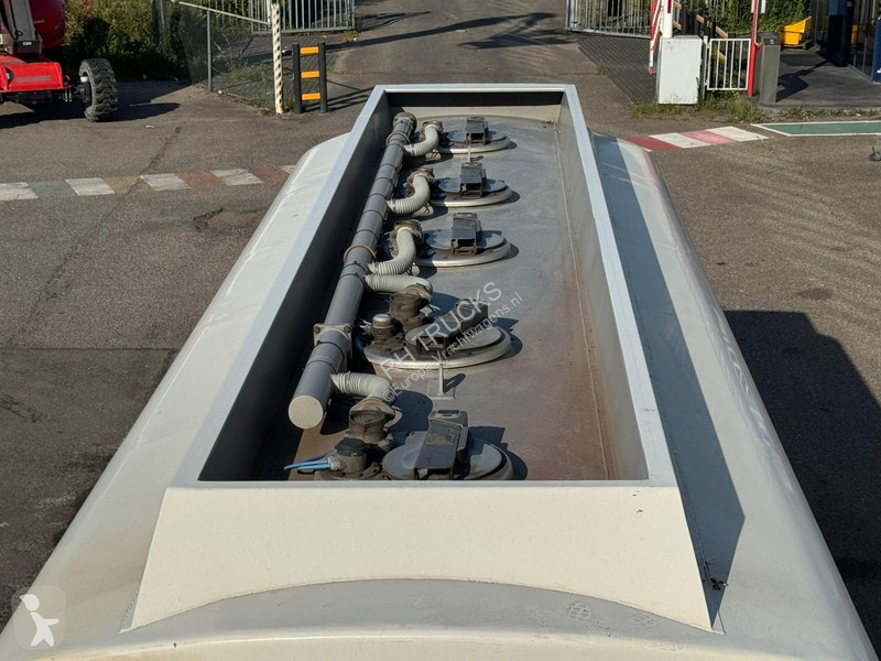 شاحنة Volvo 460 8X2 EURO 6 + 24.000 LITERS - 5...