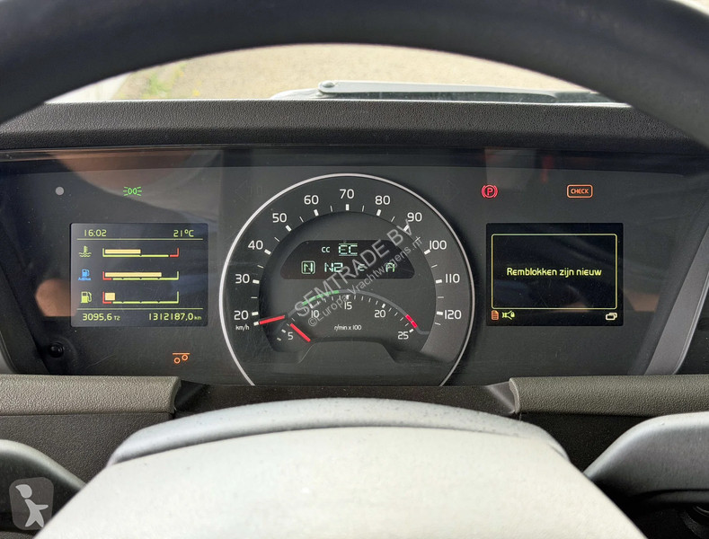 شاحنة Volvo 13500 I-PARK COOL CARRIER TRS...