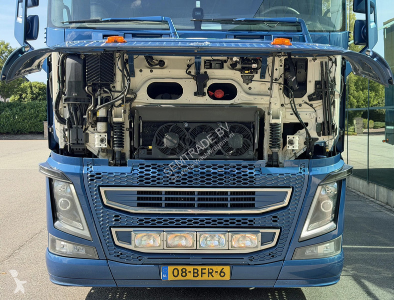 شاحنة Volvo 16650 XL 6X2 FULL AIR FULL OPTIONS...