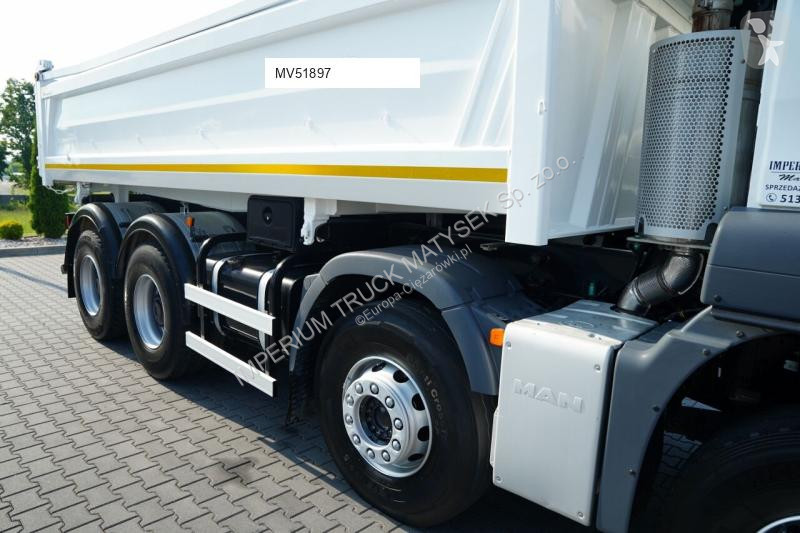 Грузовик MAN TGS 35.420