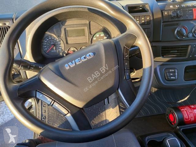 شاحنة Iveco