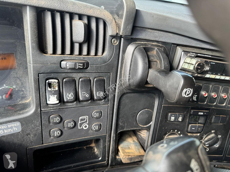 شاحنة Scania R580 6X4 + OGIFT F251S89A + 2 AXE...