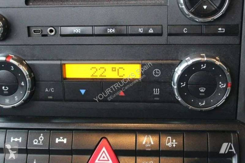 شاحنة Mercedes