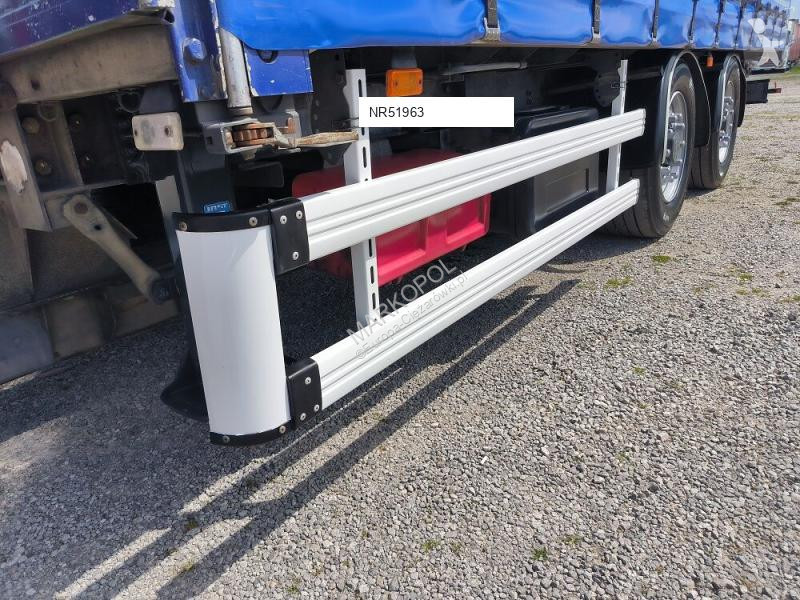 Vrachtwagen Mercedes TANDEM