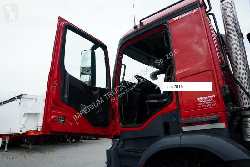 Vrachtwagen Mercedes 4145
