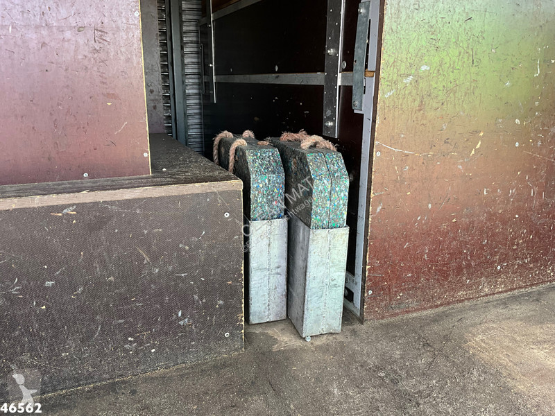 Vrachtwagen DAF LF 150 Custers 16,5 meter