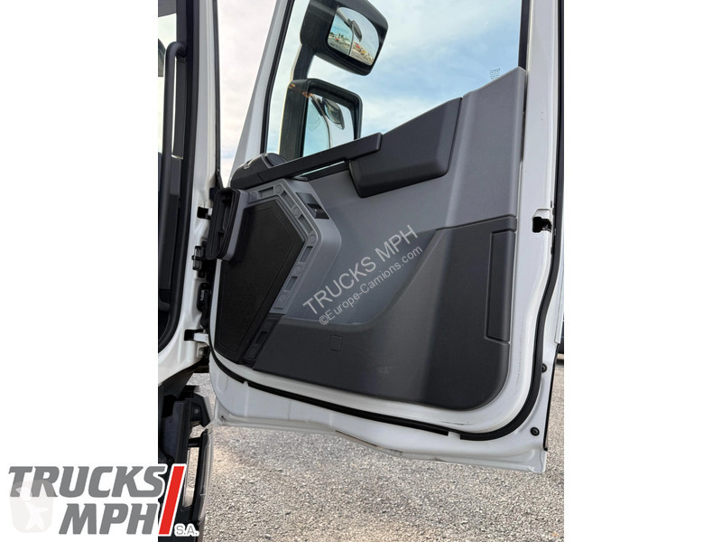 Camion Renault T380 6x2 Porte-boissons*Full...