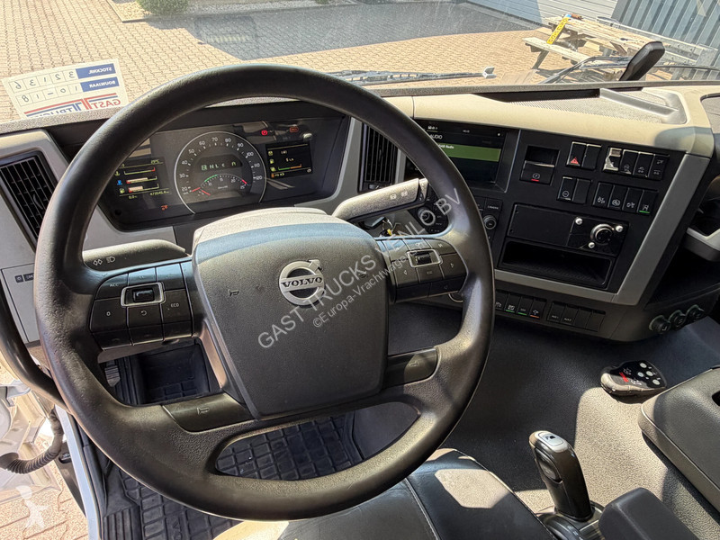 Camion Volvo 500 6x2*4 Carrier TRS Iceland...