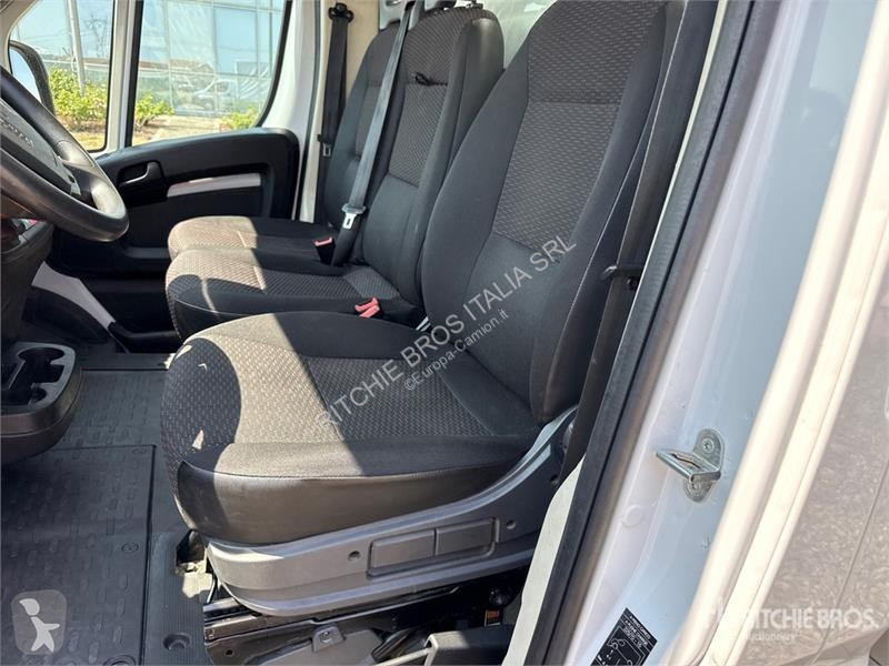 Camión Opel 2.2 103 KW PR PL L4 Curtain Side Truck