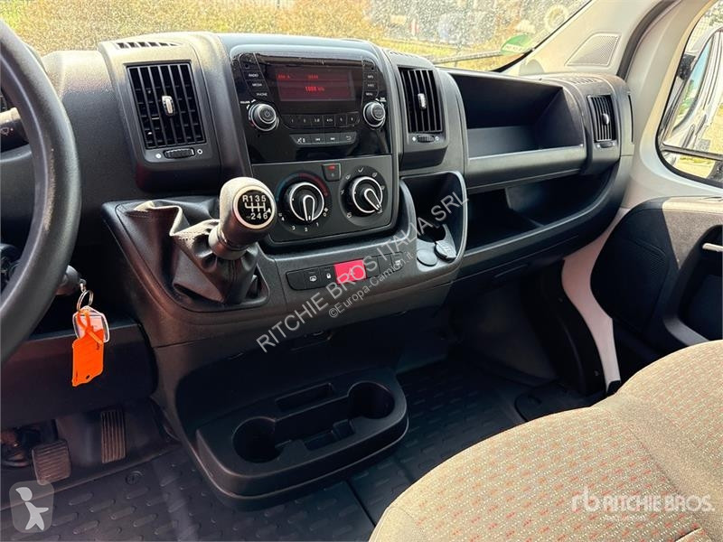 Camión Opel 2.2 103 KW DOKA PR L3 Crew Cab...
