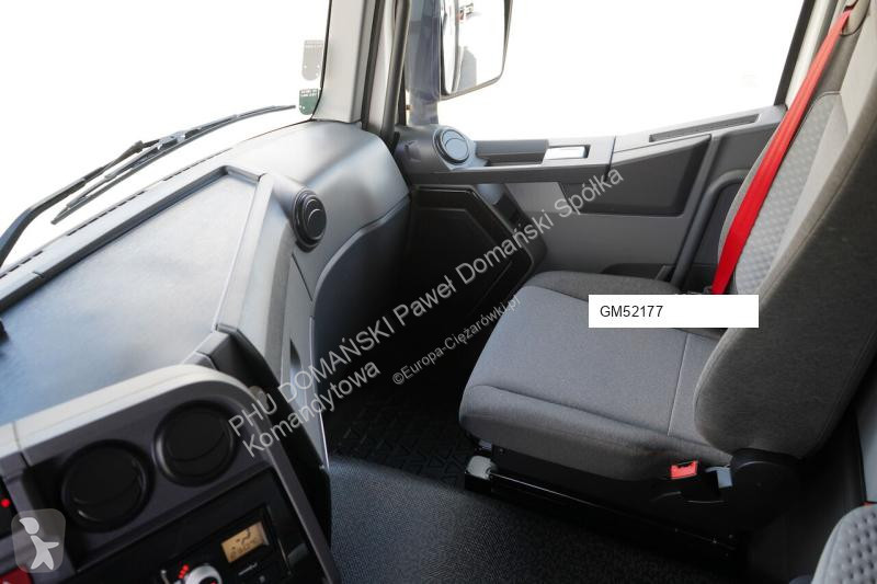 Camión Renault PK 24.001,