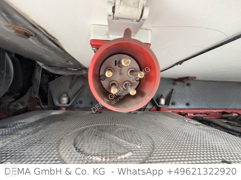 Camión Iveco 420*E6a*Intarder*Thermoking*AHK*LBW*