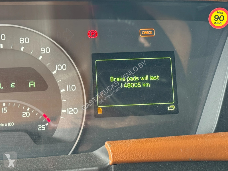Volvo 500 6x2*4 WB 4.80 Globetrotter VIN KA truck