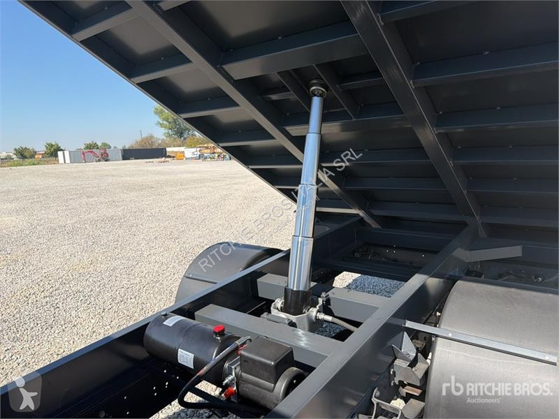 Iveco 35C13 Dump Truck truck