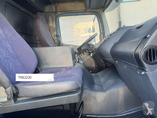 Camión Mercedes ATEGO18`28