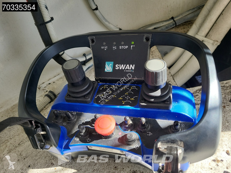 Camión MAN 35.510 8X4 47 mtrs SWAN TSP 47-5...