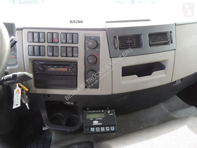 Camión Volvo FE 280 6x2 Frigo + LBW (2 x)
