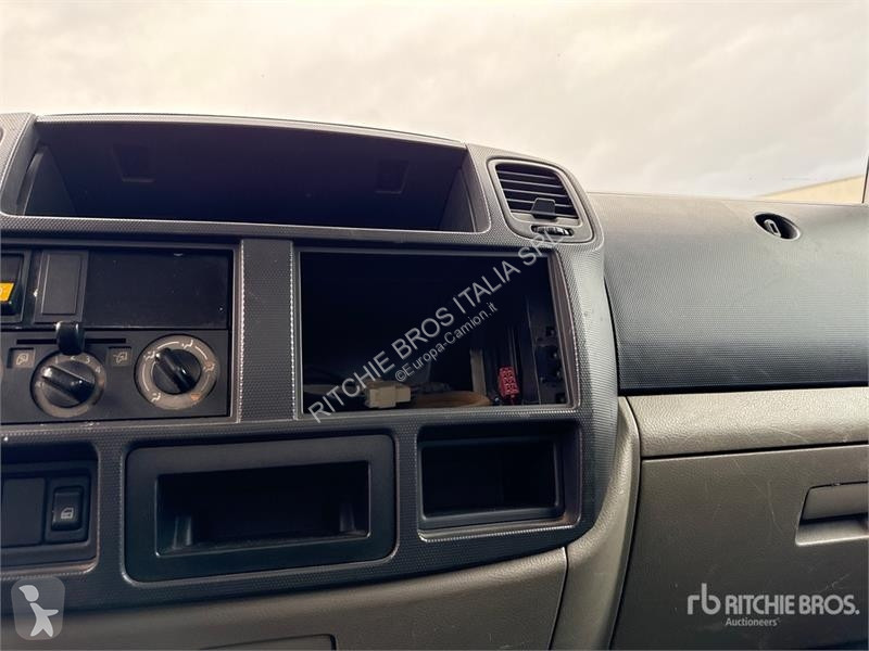 Camion Renault Multitel Pagliero MJ201 20 m on...