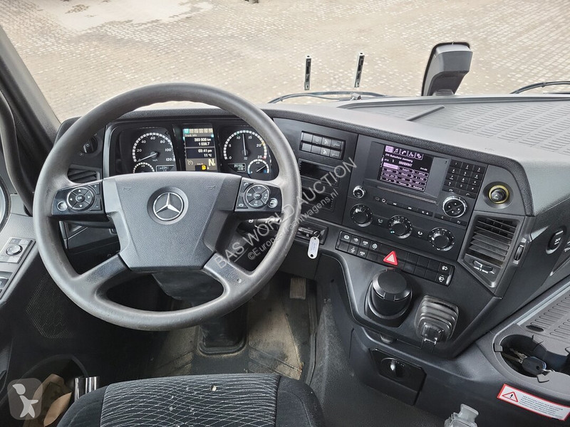 Camión Mercedes 3248