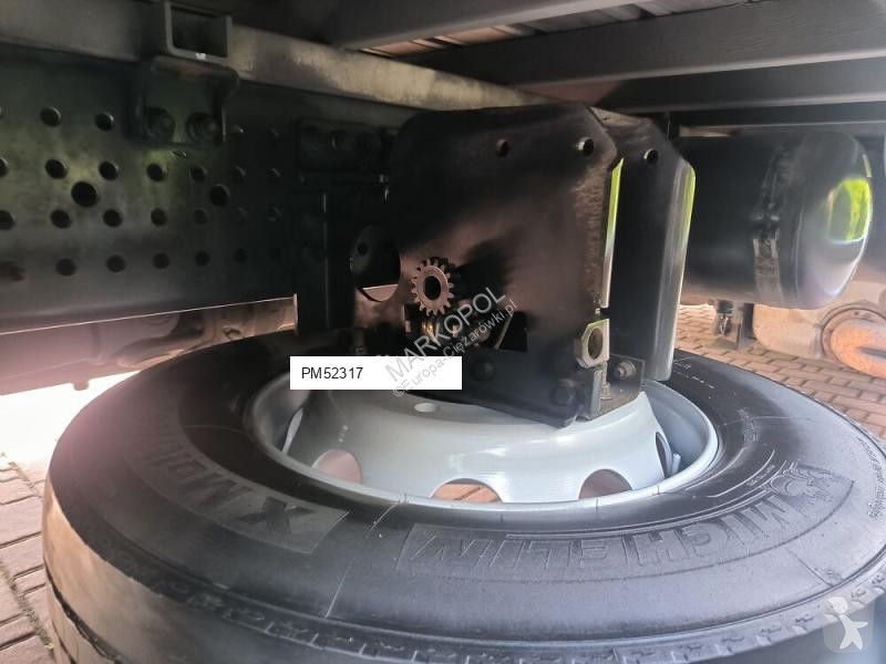 Kamion Mercedes Firanka