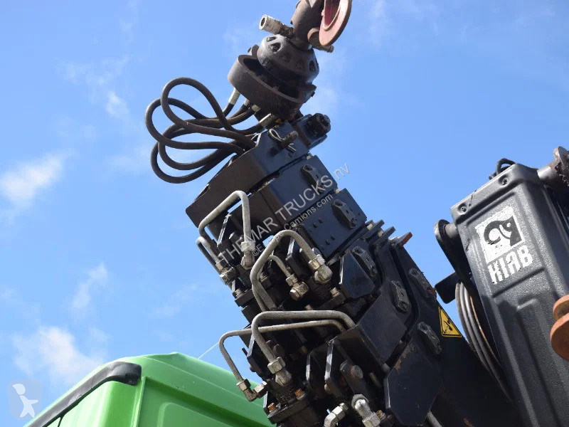 Kamion Mercedes 3236 Hooklift + Hiabcrane