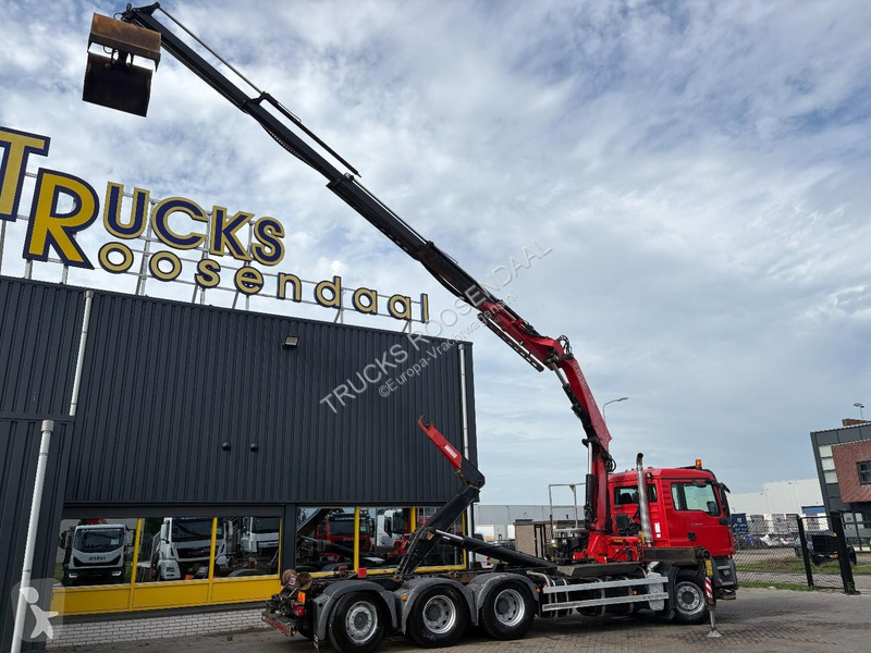 Camión MAN 35,400 + FASSI 195 4x + DALBY HOOK...