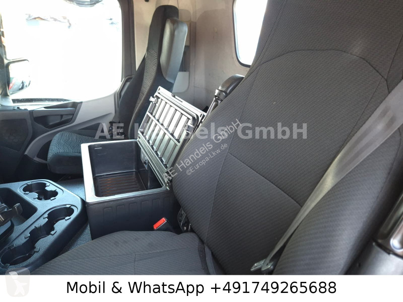 Camion Mercedes III 2540 M Hiab...