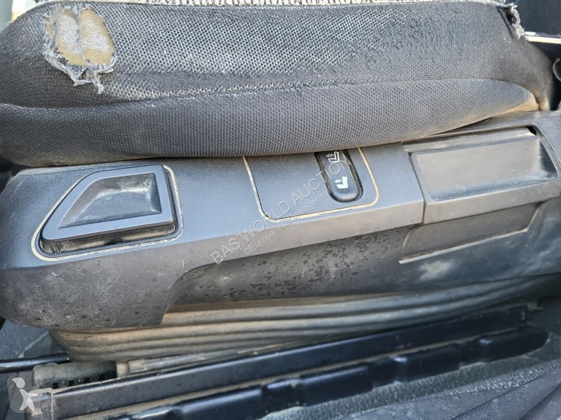 Lastbil Mercedes 3251