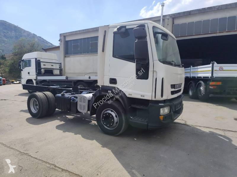 Camion Iveco 150 E 22