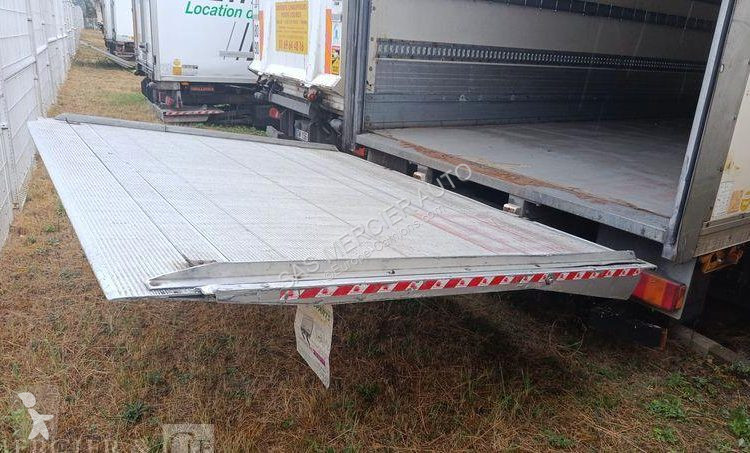 Iveco  truck