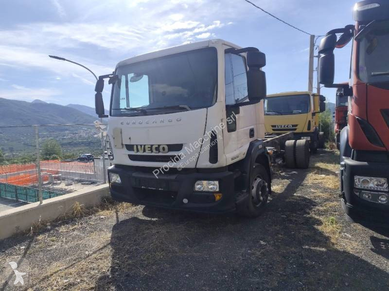 Camion Iveco 150 E 22