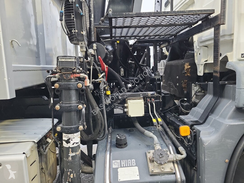 Camion MAN 33.440
