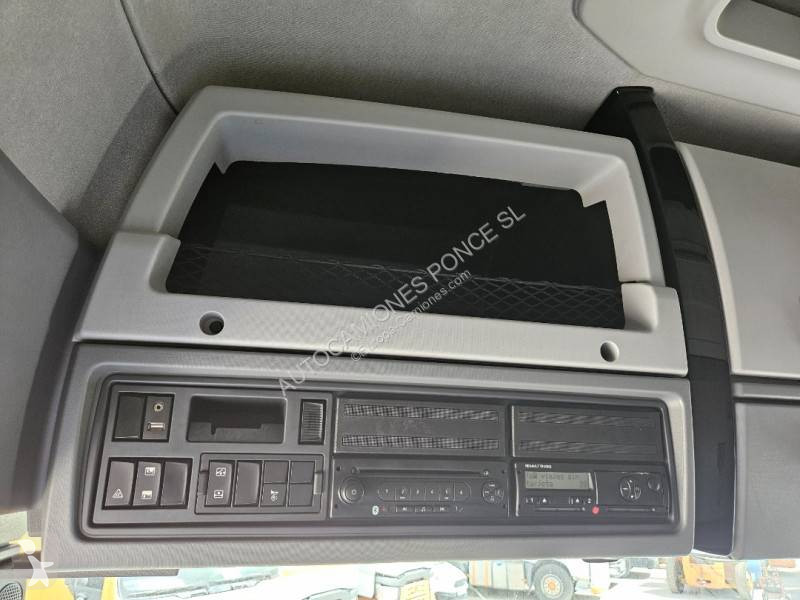 Lastbil Renault 430 P6X2 E6